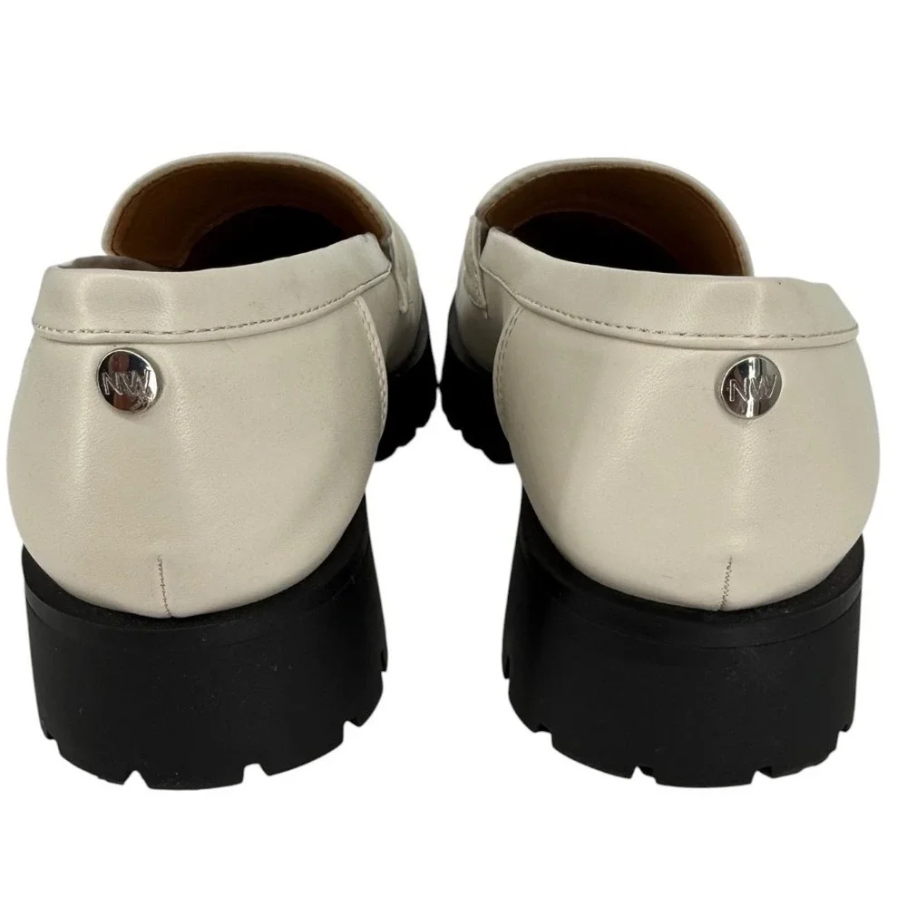 Nine West Womens Gury Slip On Chunky Lug Sole Loafers Cream Size 8.5M Y2K Preppy
